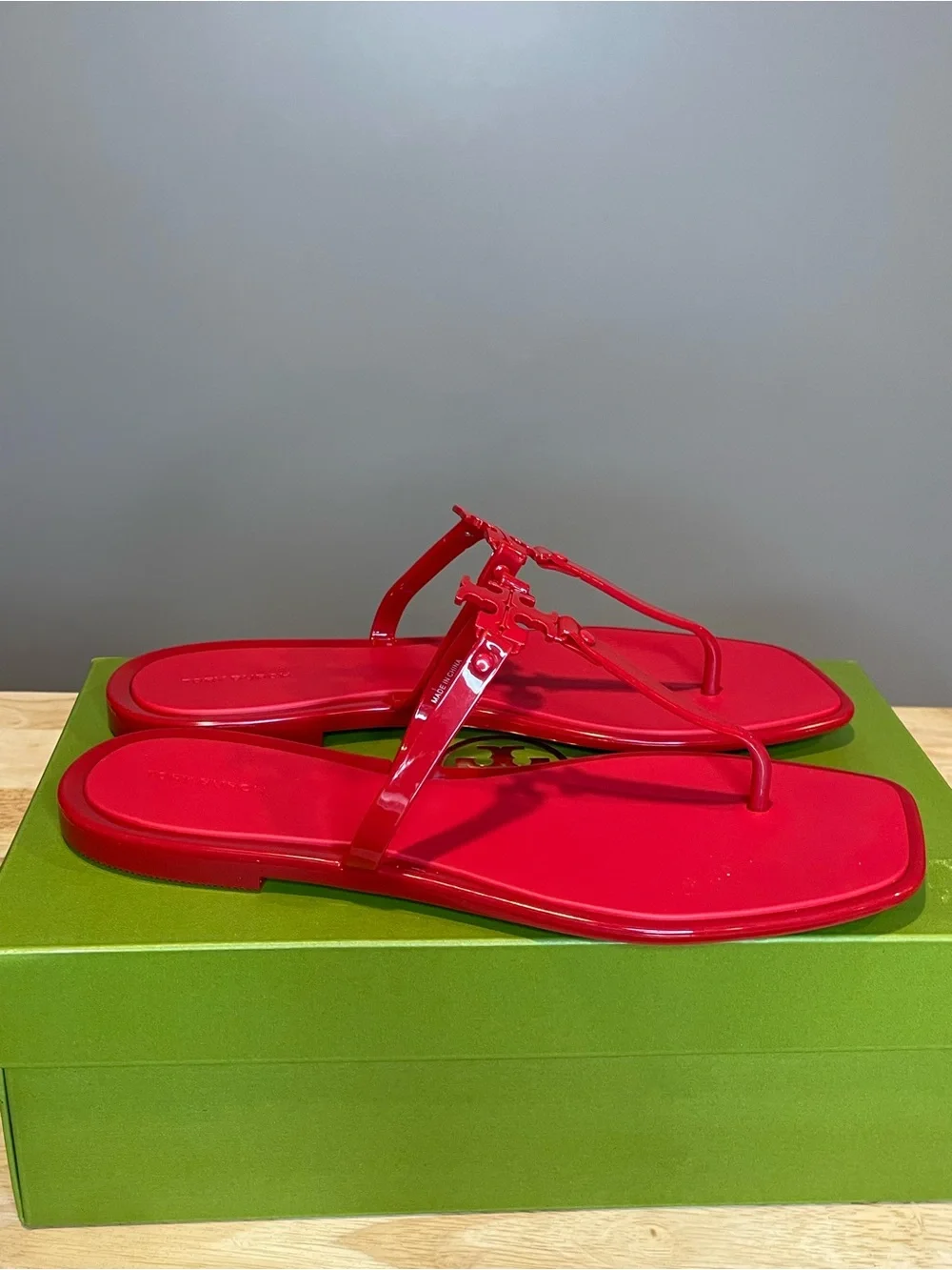 Tory Burch Roxanne Jelly Sandals (Brilliant Red, size 10) NIB